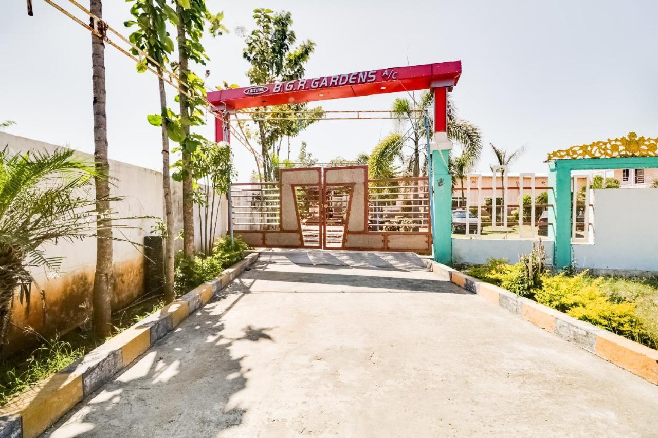 Hotel Oyo 68320 Bgr Residency Tirupati Exteriér fotografie